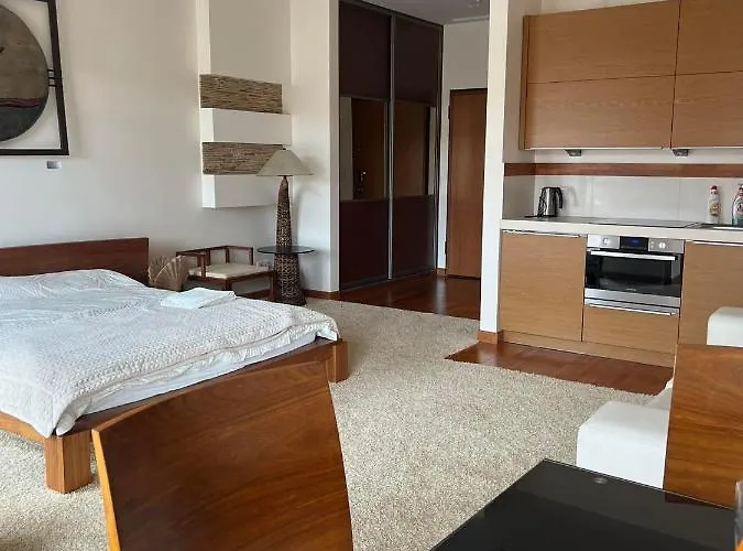 Neptun Park - 100 M Od Plazy Apartmán