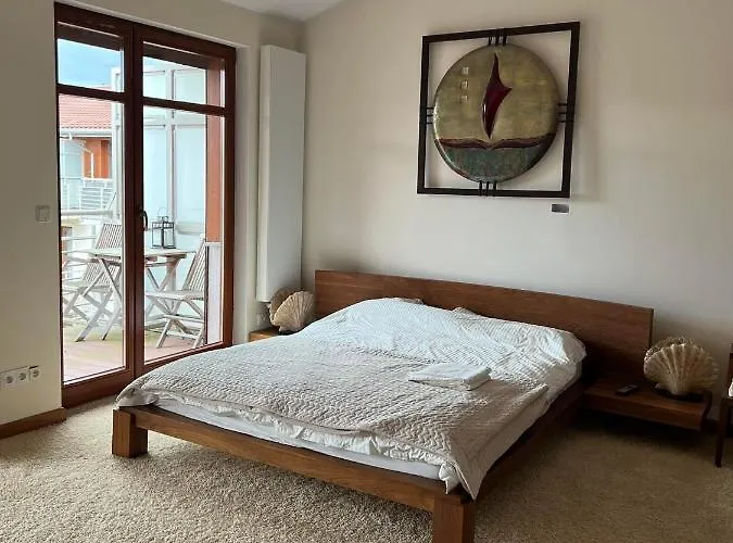 Neptun Park - 100 M Od Plazy